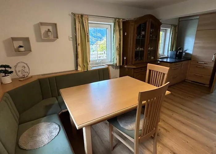 Panoramablick Huette بيت للعطل